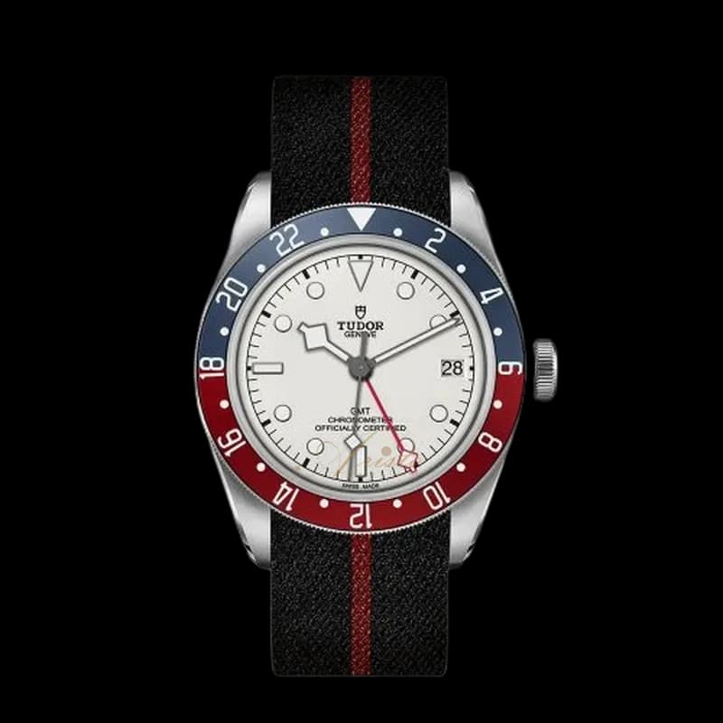 Tudor Black Bay, reference M79830RB-0012